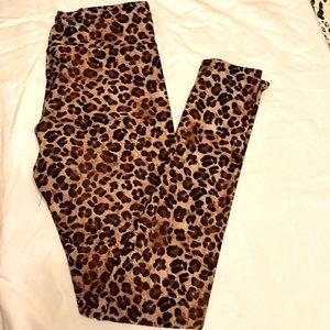 LuLaRoe leopard print leggings